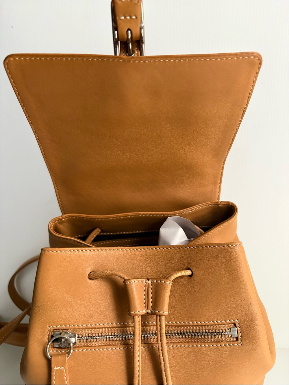 Vintage COACH Caramel Tan Leather Backpack with Buckle Drawstring - Picture 5 of 17